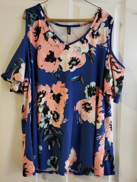 Allegrace Tops - ALLEGRACE Floral Cold Shoulder Blouse